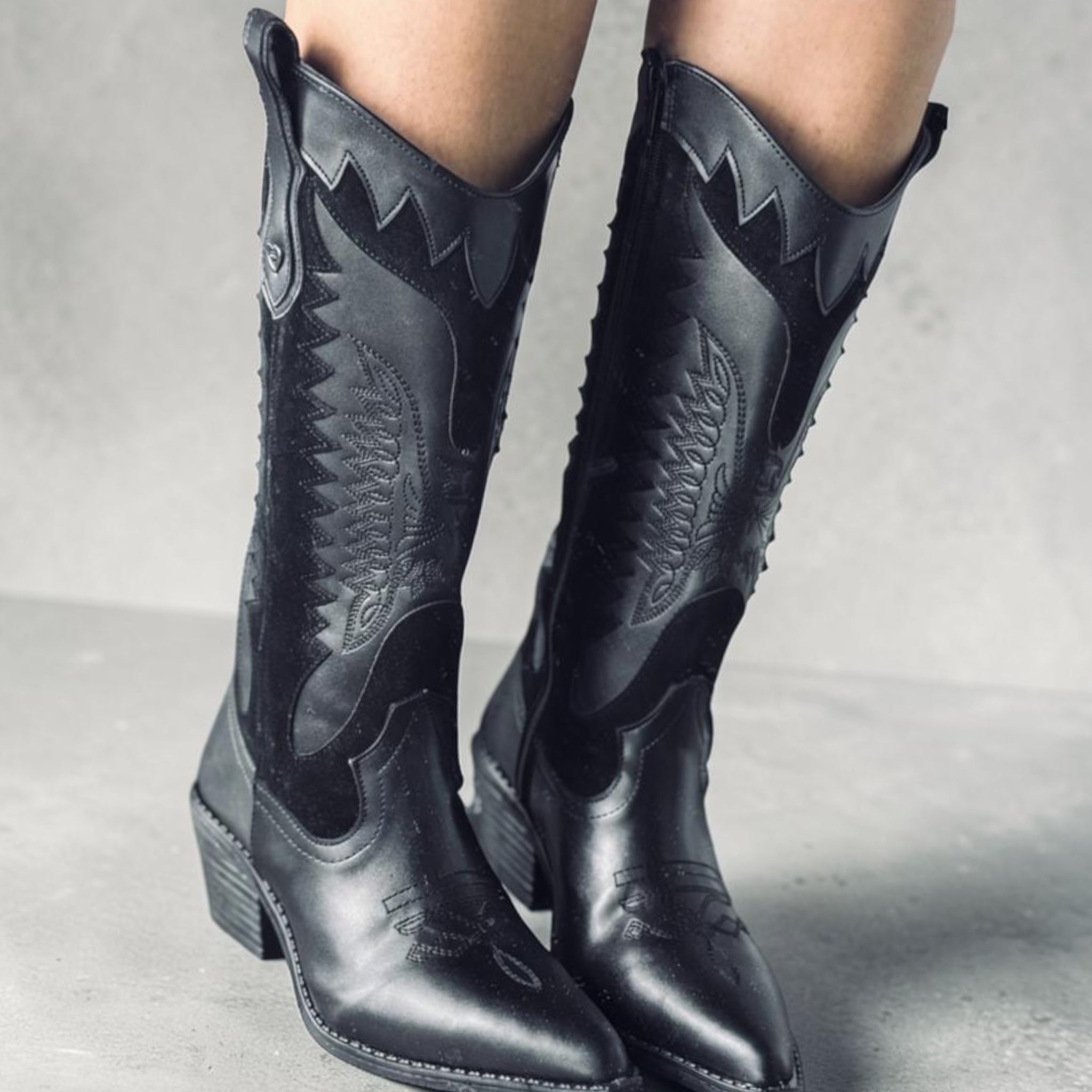 Bota España negro