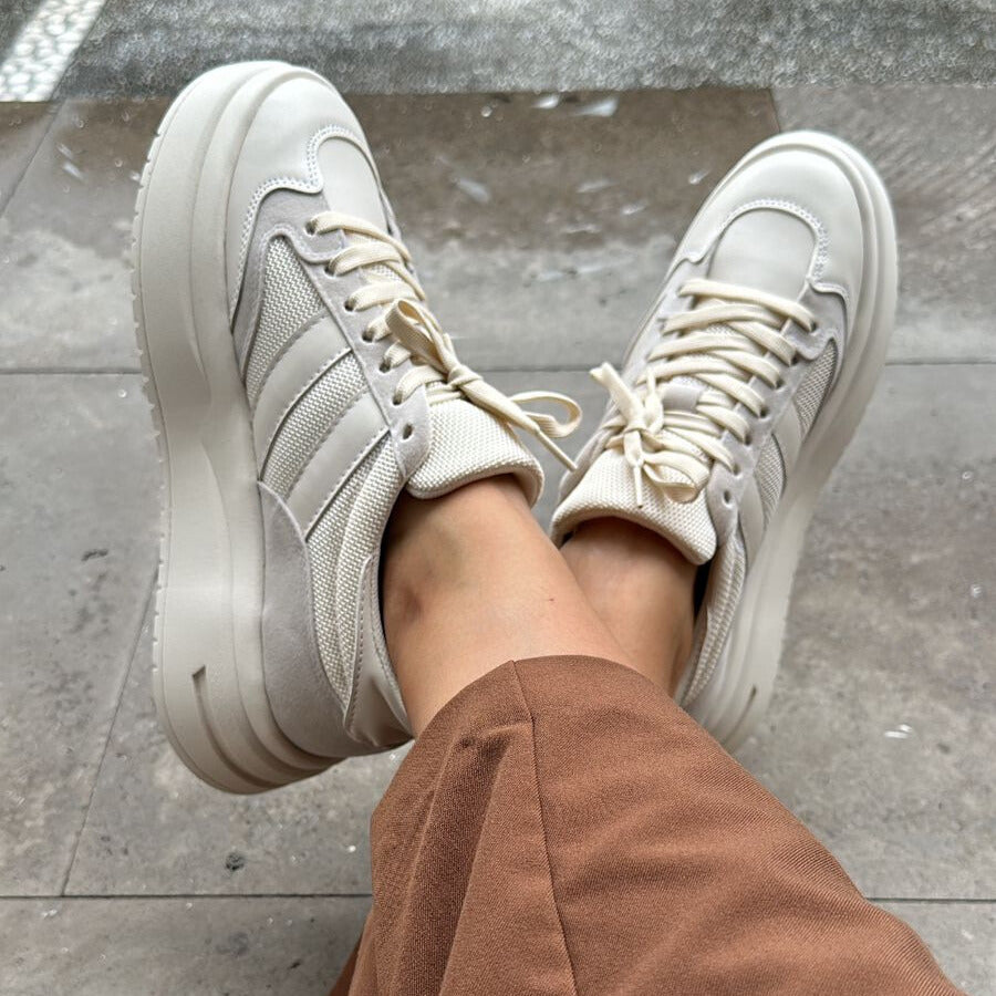 TENIS LATTE SUELA ALTA