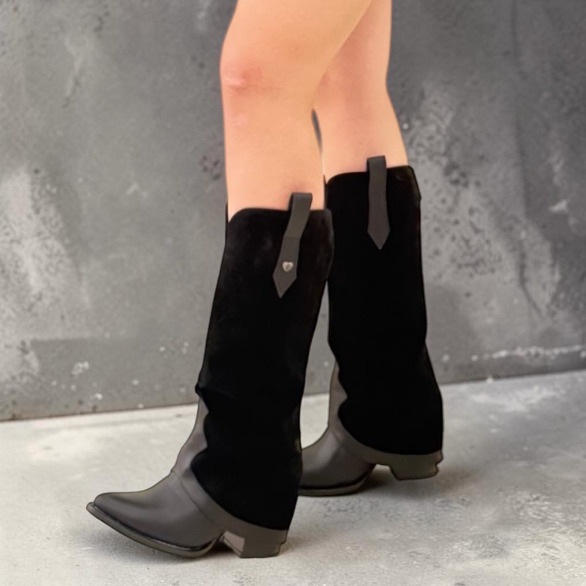 Bota Carnaza Negro