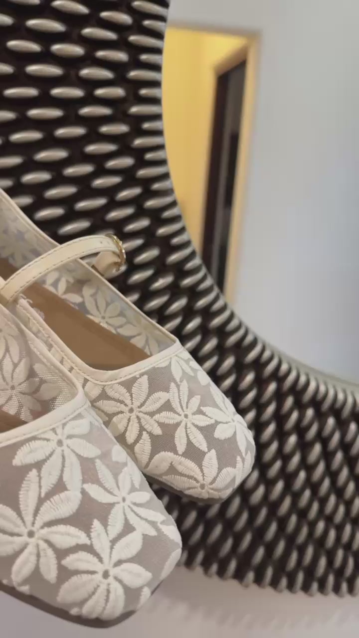 VALERINAS FLORES LATTE